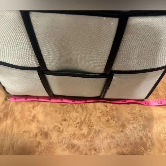 Bottega Veneta Black and White Tote - Picture 11 of 11